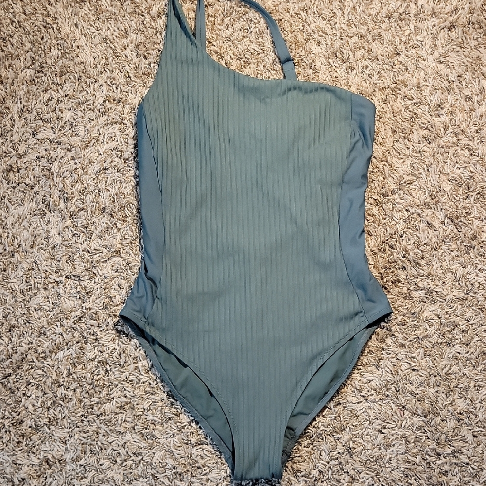 Athleta Ribbed One-Piece Swimsuit in Sage Green